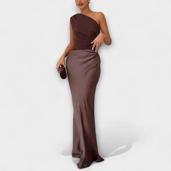 Elandra™ | Elegant One-Shoulder Pleated Maxi Dress